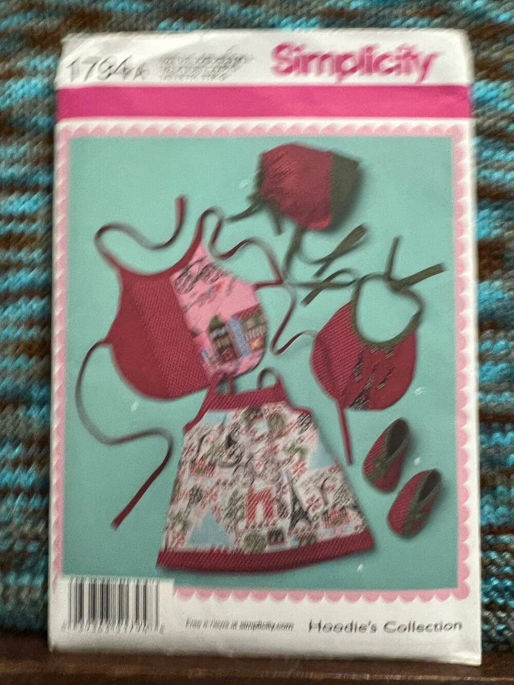 Simplicity 1794 baby dress bib bonnet booties pattern size xxs xss